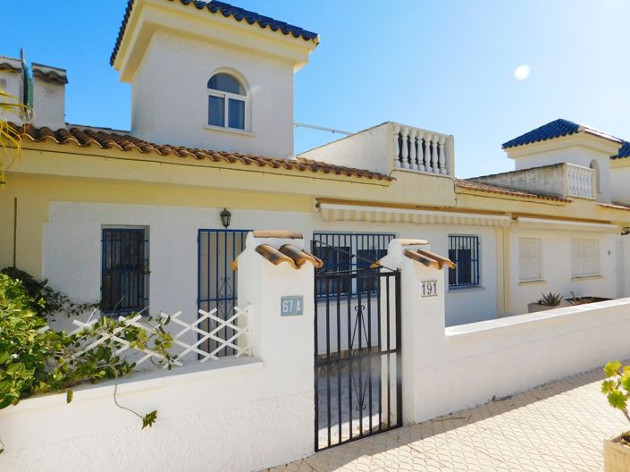 Image No.2-2 Bed Townhouse for sale