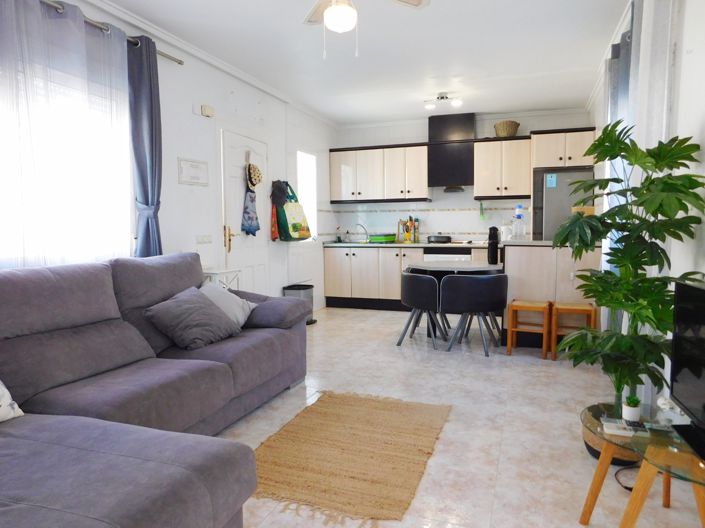 Image No.10-2 Bed Townhouse for sale