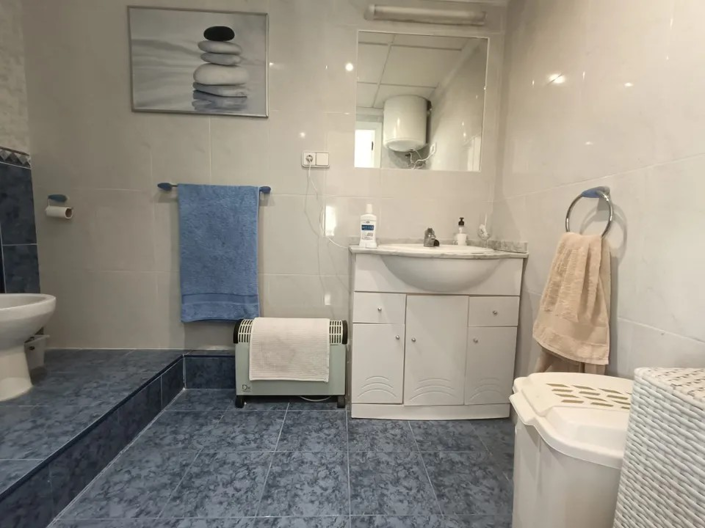 Image No.12-4 Bed Villa for sale