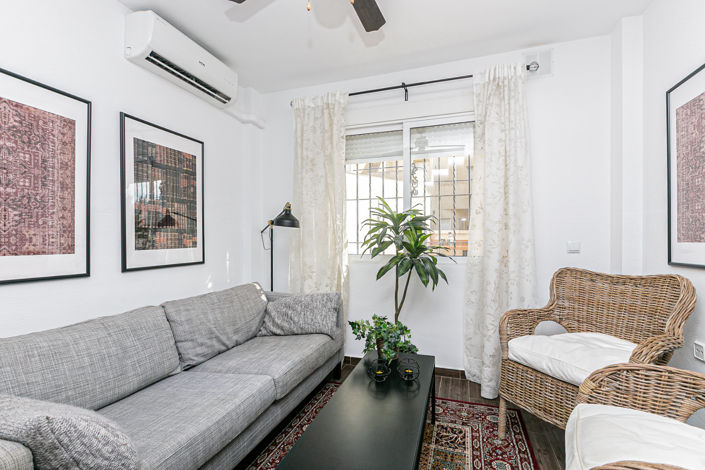 Image No.7-2 Bed Townhouse for sale