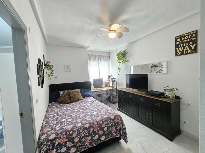 Image No.4-3 Bed Property for sale