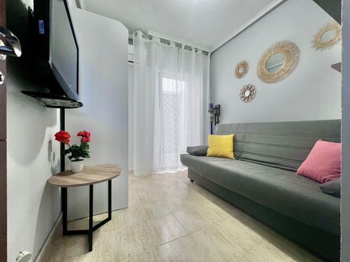 Image No.13-2 Bed Apartment for sale