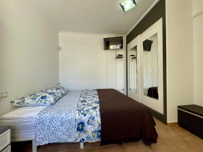 Image No.16-2 Bed Bungalow for sale