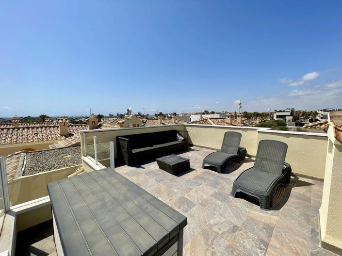 Image No.20-2 Bed Bungalow for sale