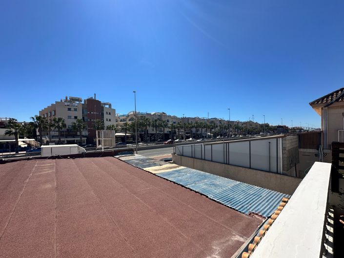 Image No.25-2 Bed Bungalow for sale