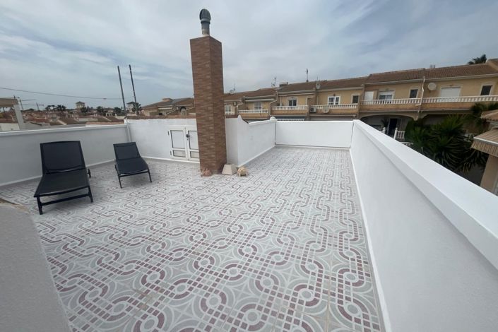 Image No.16-2 Bed Bungalow for sale