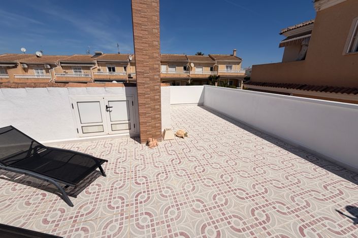 Image No.24-2 Bed Bungalow for sale