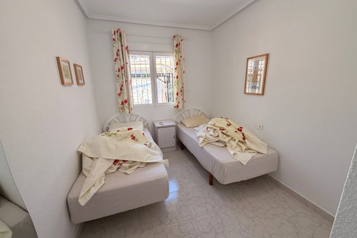 Image No.27-2 Bed Bungalow for sale