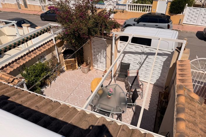 Image No.29-2 Bed Bungalow for sale