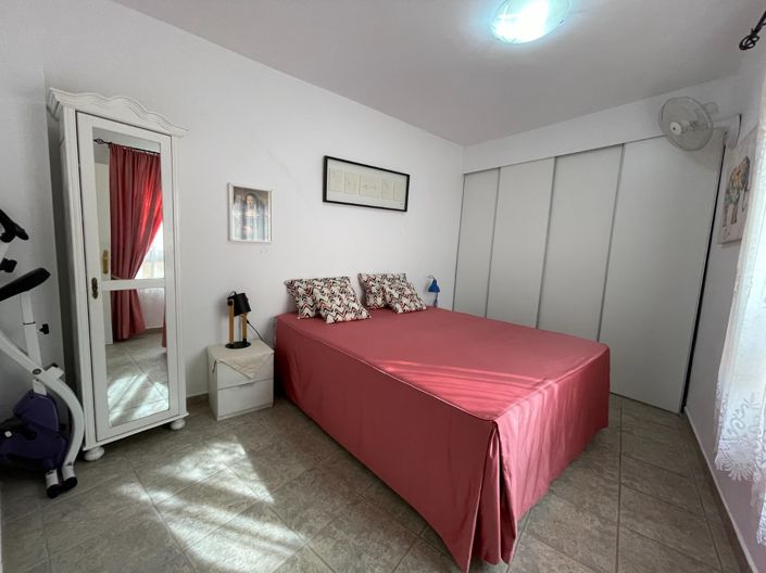 Image No.6-3 Bed Property for sale