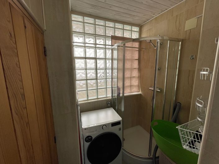 Image No.7-3 Bed Property for sale