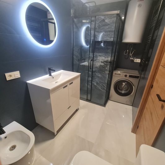 Image No.23-3 Bed Property for sale