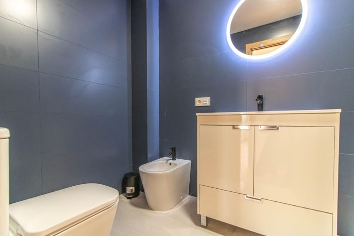 Image No.7-3 Bed Property for sale