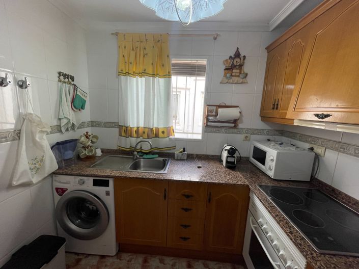 Image No.14-2 Bed Property for sale