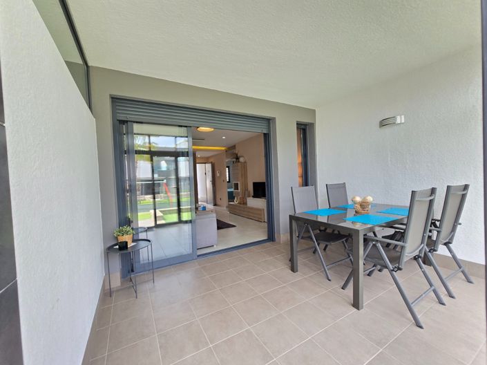 Image No.21-2 Bed Property for sale