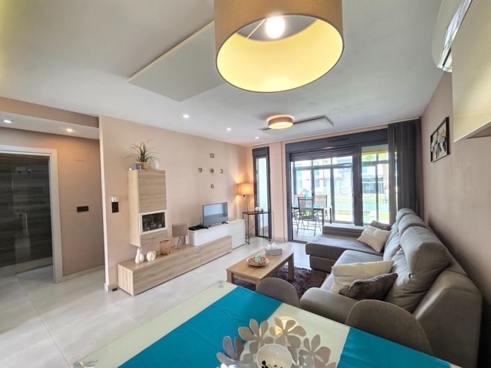 Image No.5-2 Bed Property for sale