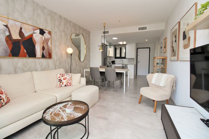 Image No.4-2 Bed Apartment for sale