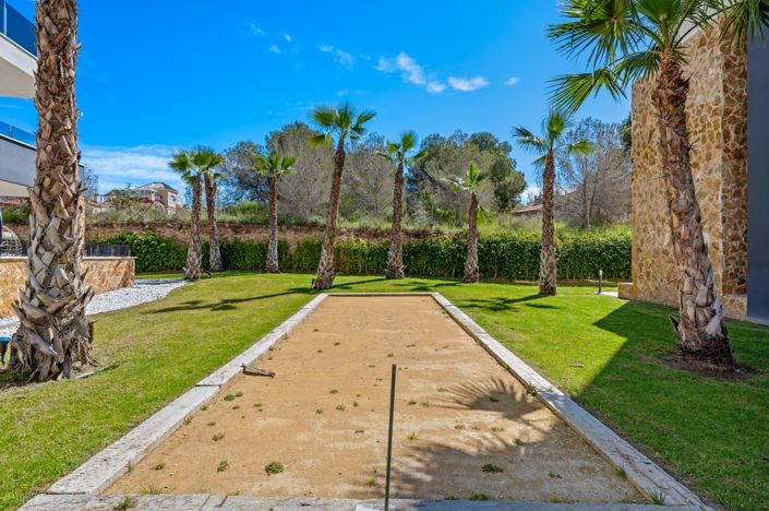 Image No.39-2 Bed Apartment for sale