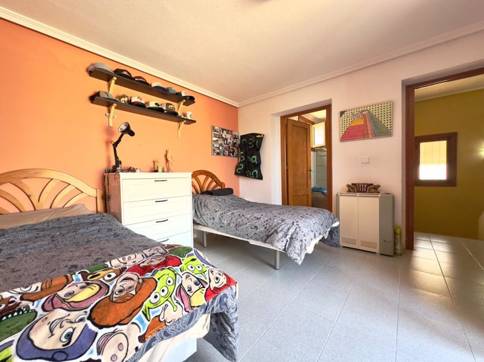 Image No.22-3 Bed Villa for sale