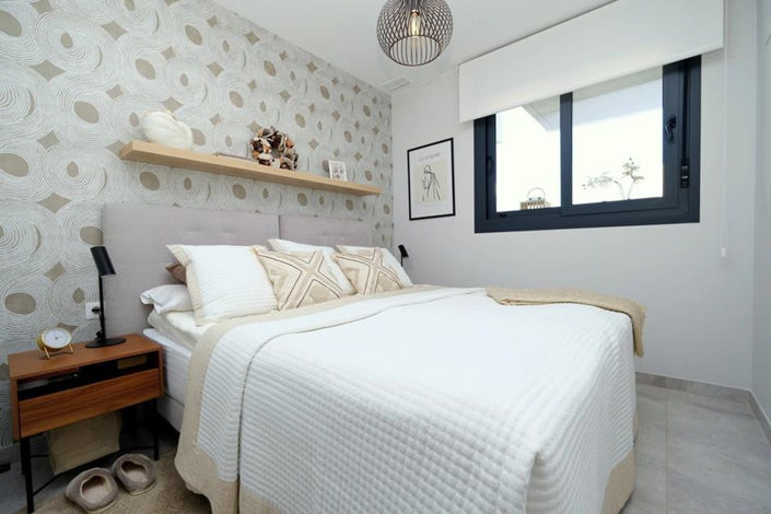 Image No.10-2 Bed Apartment for sale