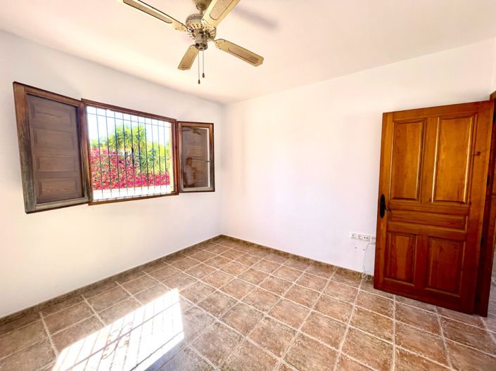 Image No.17-4 Bed Villa for sale