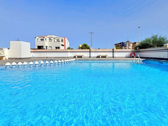 Image No.29-2 Bed Apartment for sale