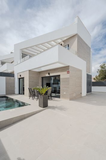 Image No.26-3 Bed Villa for sale