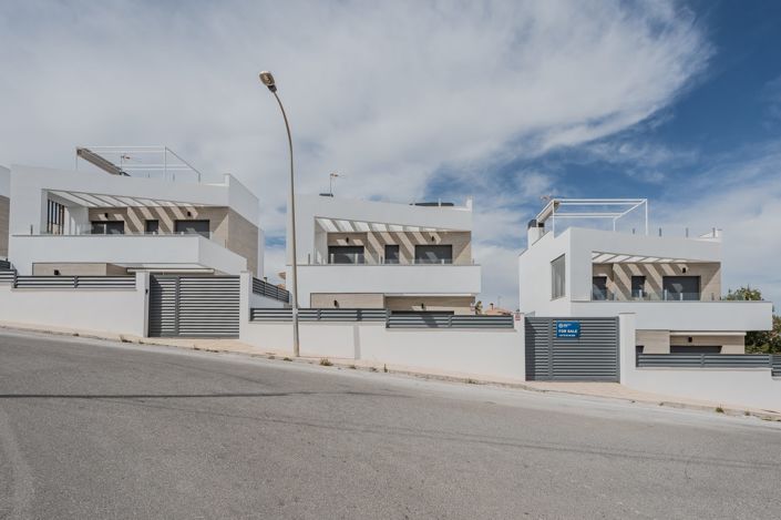 Image No.35-3 Bed Villa for sale