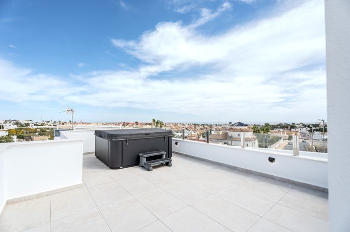 Image No.38-3 Bed Villa for sale