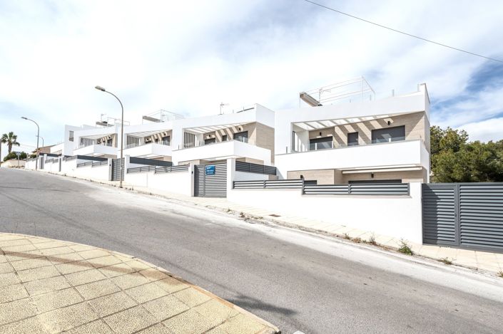 Image No.55-3 Bed Villa for sale