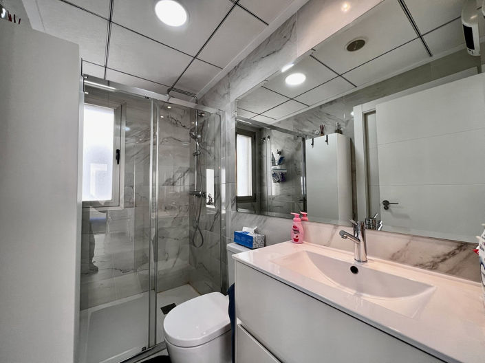 Image No.23-3 Bed Property for sale