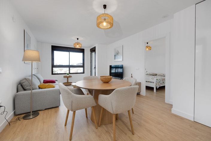 Image No.22-2 Bed Property for sale