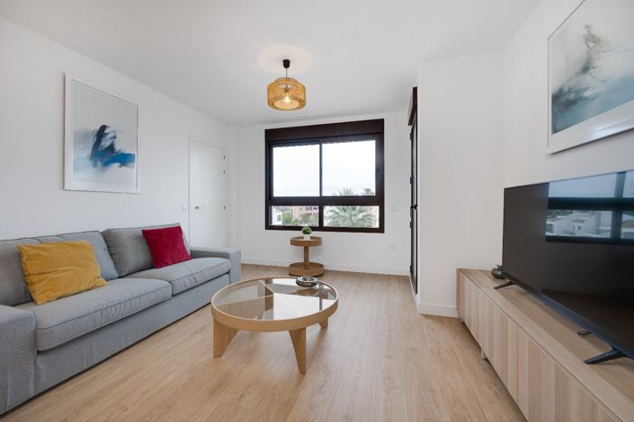 Image No.26-2 Bed Property for sale