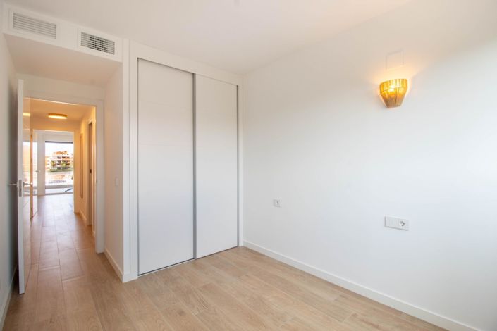 Image No.12-2 Bed Apartment for sale