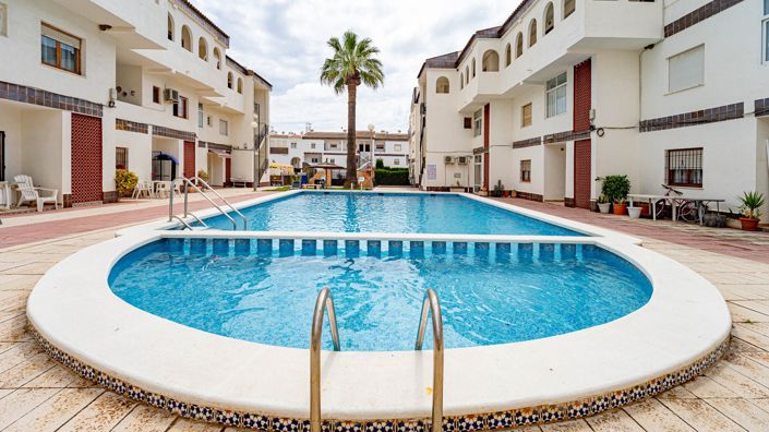 Image No.34-2 Bed Apartment for sale