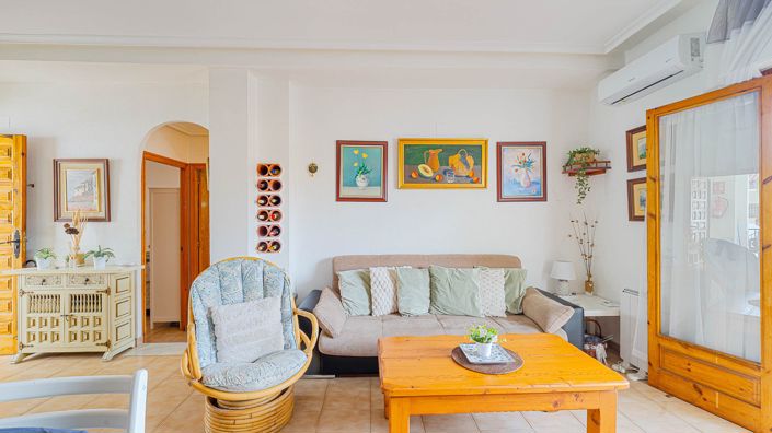 Image No.8-2 Bed Apartment for sale