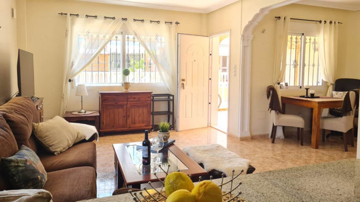 Image No.24-3 Bed Villa for sale