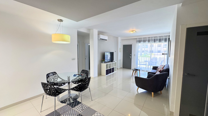Image No.8-2 Bed Apartment for sale