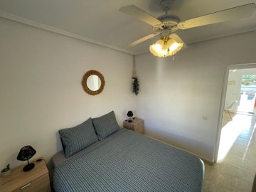 w9