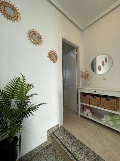Image No.19-3 Bed Townhouse for sale