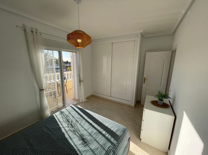 Image No.22-3 Bed Townhouse for sale