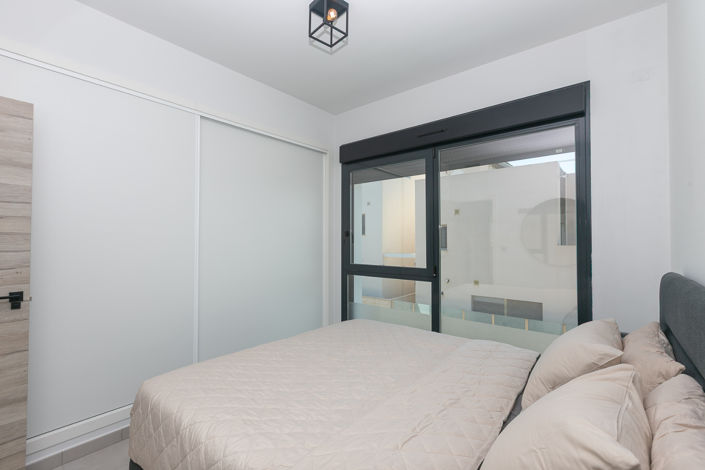 Image No.30-3 Bed Villa for sale