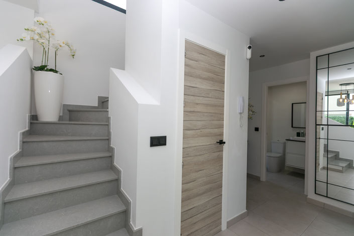 Image No.5-3 Bed Villa for sale