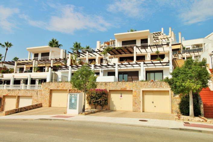 Image No.4-2 Bed Apartment for sale