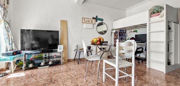 Image No.7-2 Bed Townhouse for sale