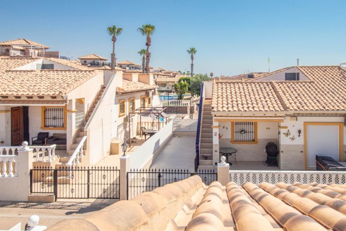 Image No.24-2 Bed Townhouse for sale