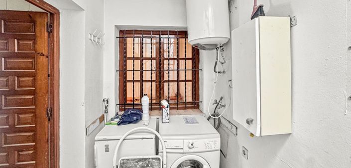 Image No.23-2 Bed Bungalow for sale