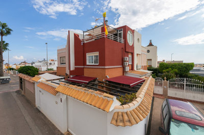 1 - Los Altos, Propriété