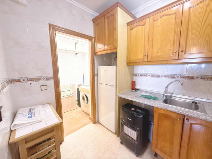 Image No.13-3 Bed Quad for sale