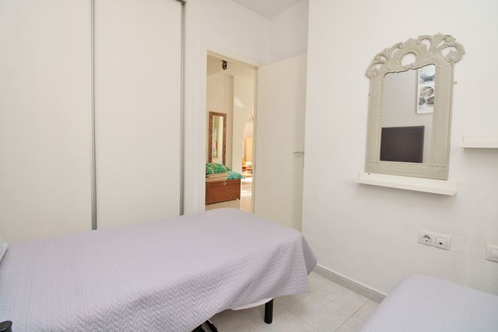 Image No.18-2 Bed Apartment for sale